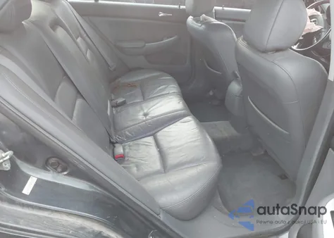 2004 Honda Accord 2.4 Ex z USA, uszkodzony, nr VIN 1HGCM56844A072185